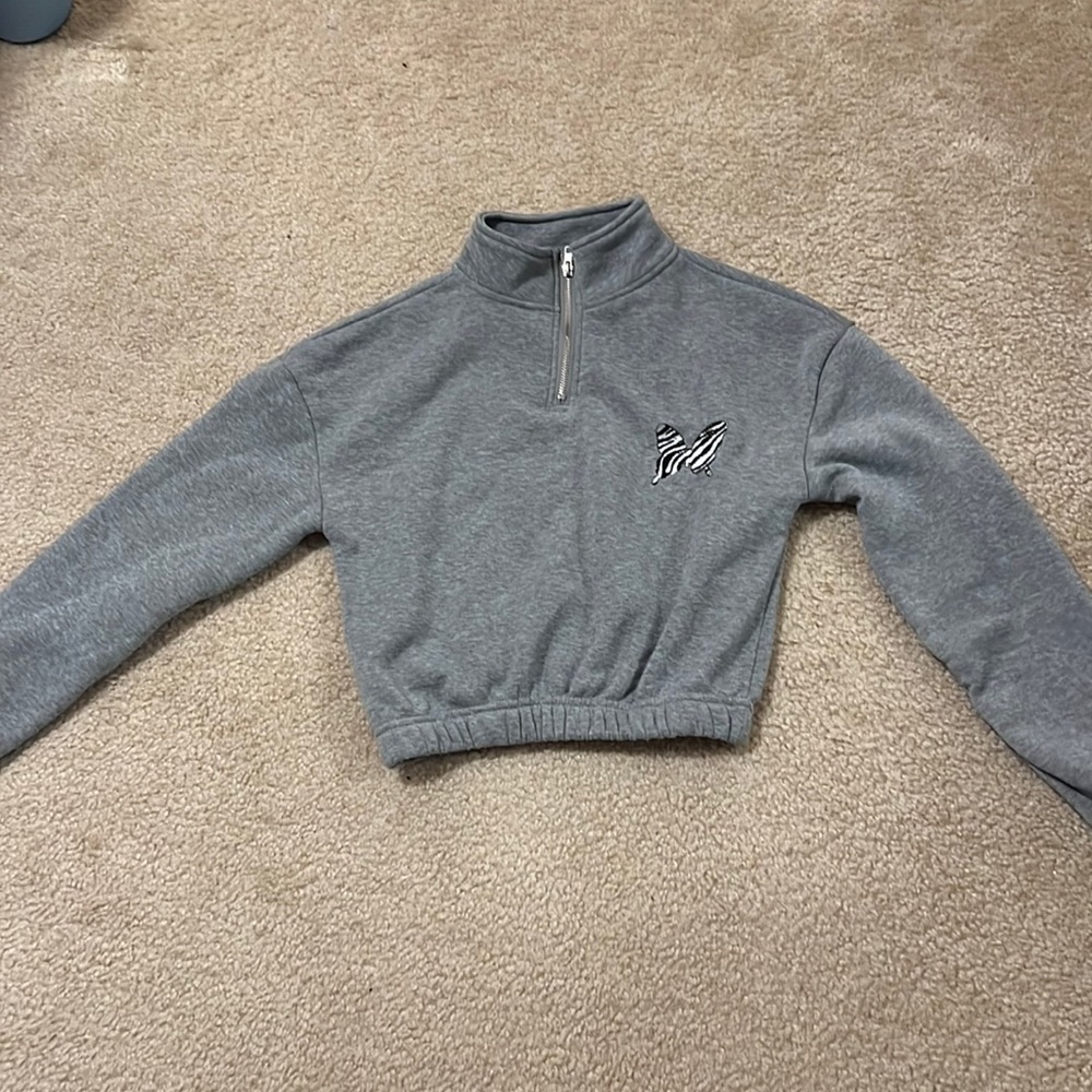 Justify cropped grey crewneck size S